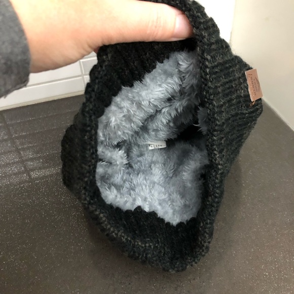 True North kids fuzzy lined knit toque - Picture 5 of 8